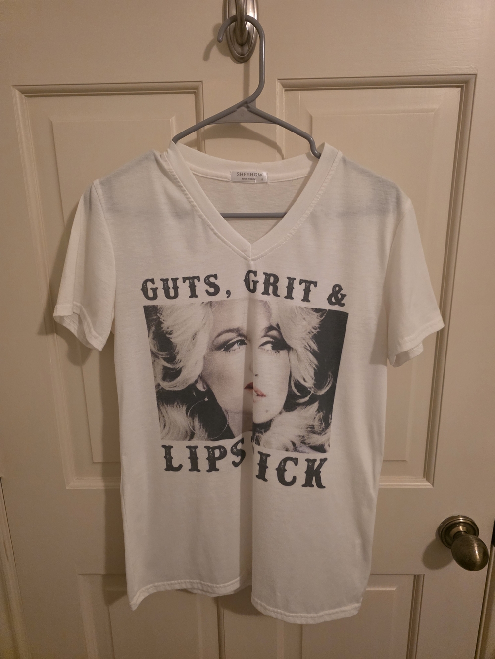SheShe White 'Guts, Grit & Lipstick' Graphic V-Neck Tee